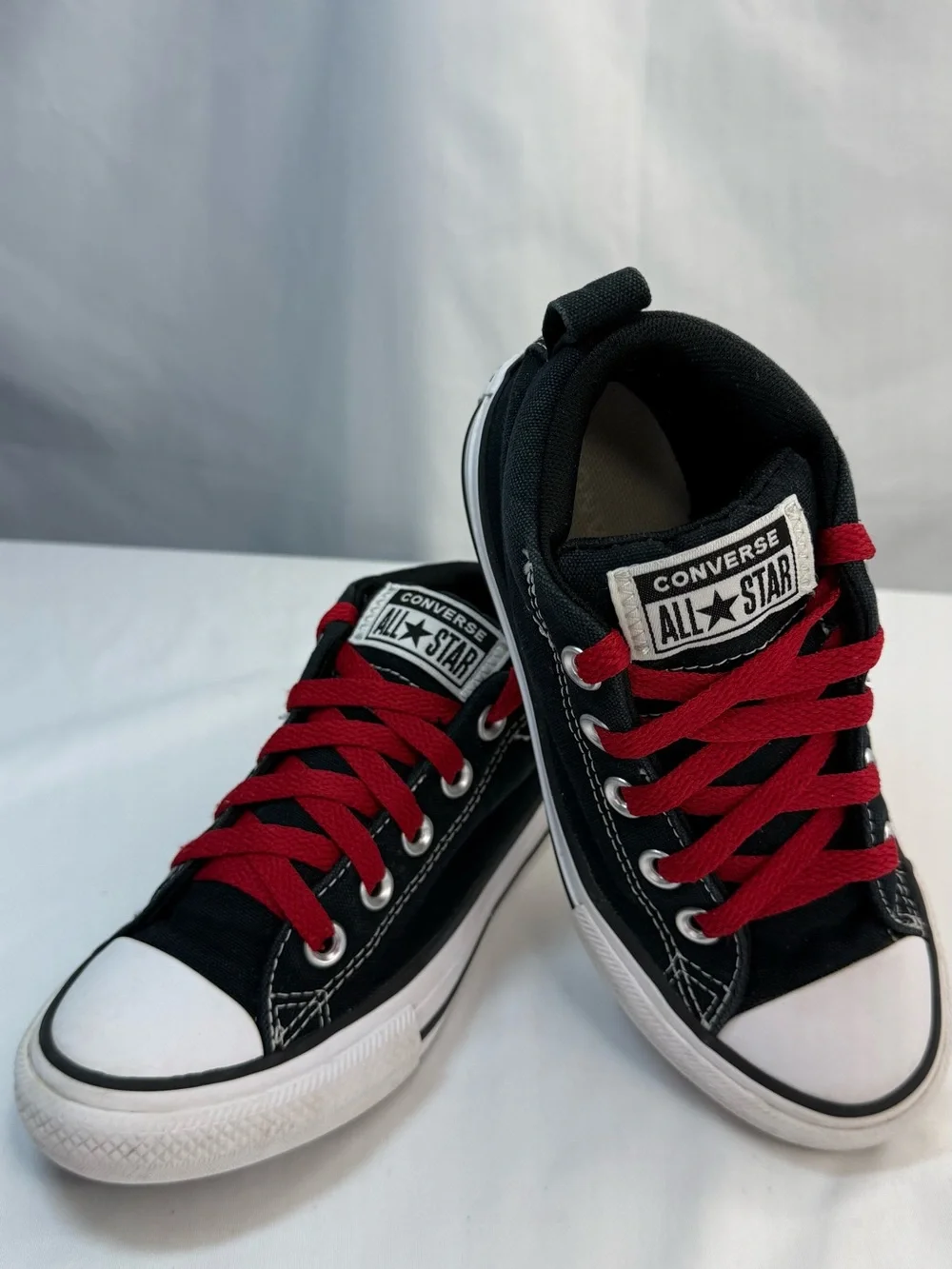Converse Chuck Taylor All Stars Street Mid Sneakers Youth 13 Black w/ Red Laces